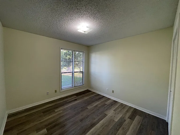 10697 Ballestero Dr E — Photo 8
