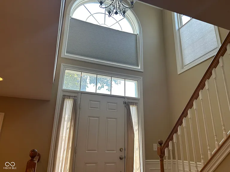 8645 Meridian Square Dr — Photo 37