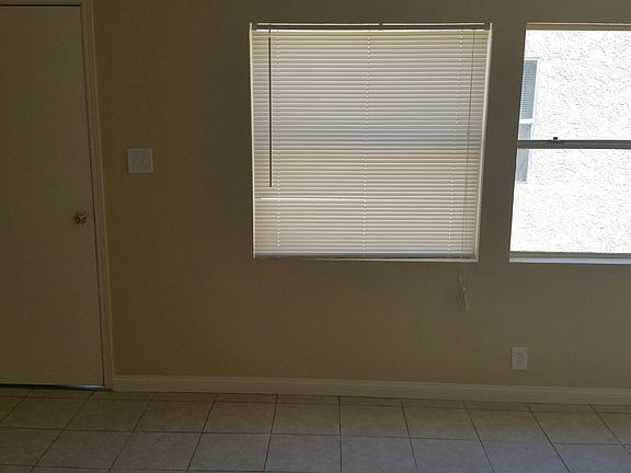 5th image of 11916 Wilmington Ave APT A