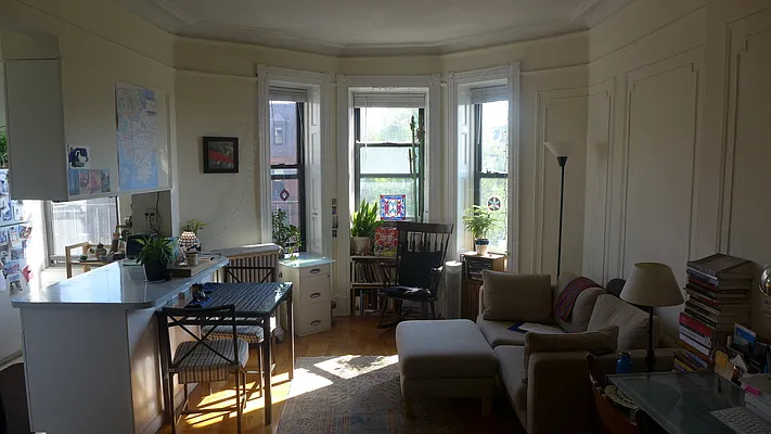 Rented by Garfield Realty  | media 13