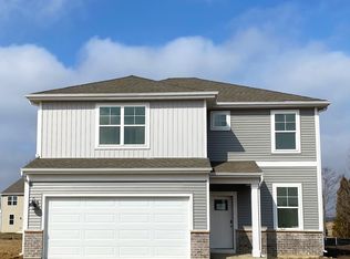 2025 Magnolia Ln, Wonder Lake, IL 60097