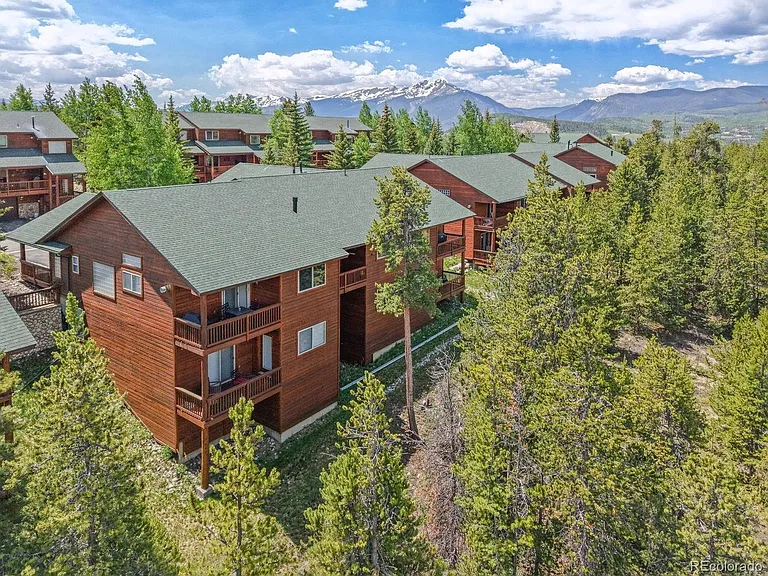 113 Lookout Ridge Dr #113 — Photo 30