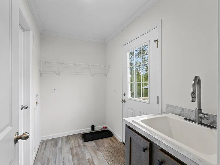 425 Beckys Creek Rd — Photo 20