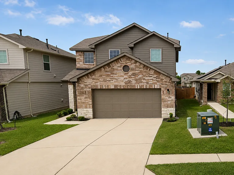 14118 Macquarie Dr — Photo 1