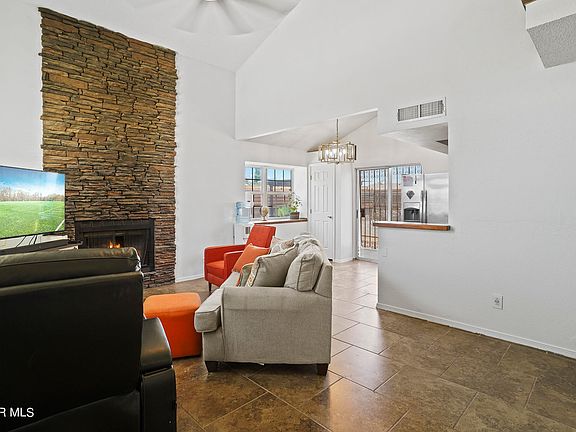 5th image of 9353 Sorbonne Dr
