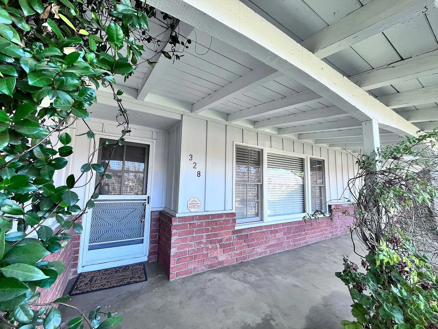 South Redlands Home — Photo 2