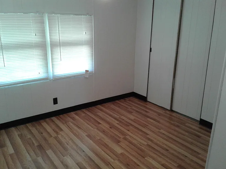 711 E County Road 5719 — Photo 4