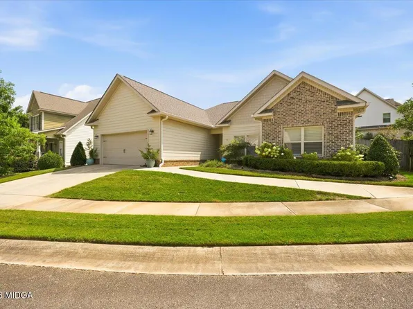 368 Carillon Ln, Macon, GA 31210
