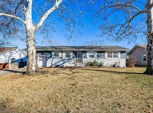 1922 N Moyle St, Augusta, KS 67010