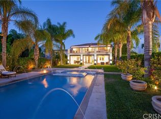 5101 Avenida Oriente, Tarzana, CA 91356