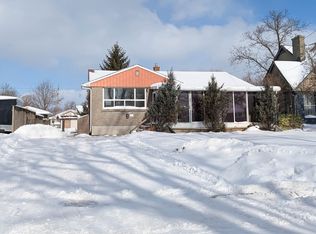 36 Forest Rd #1, Welland, ON L3C 3K6