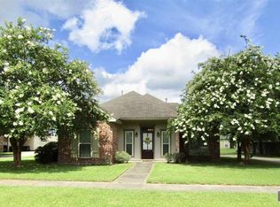 6271 Windwood Dr, Zachary, LA 70791
