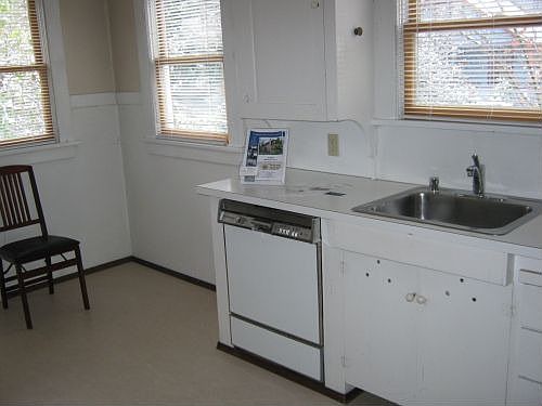 Kitchen 1b