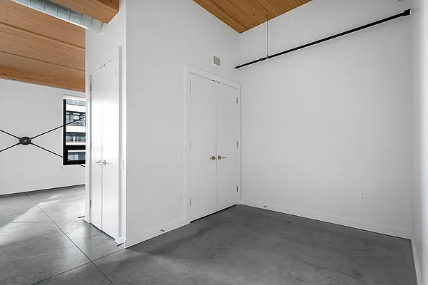 Rented by MNS | media 14