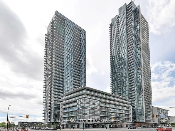 4065 Brickstone Mews, Mississauga, ON