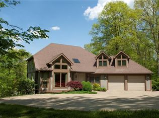 725 Ash Rd, Marietta, OH 45750