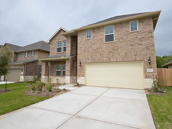 3rd image of 6022 Scott Way