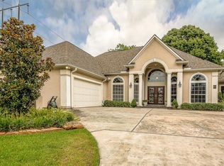 83 Greenview St, Montgomery, TX 77356
