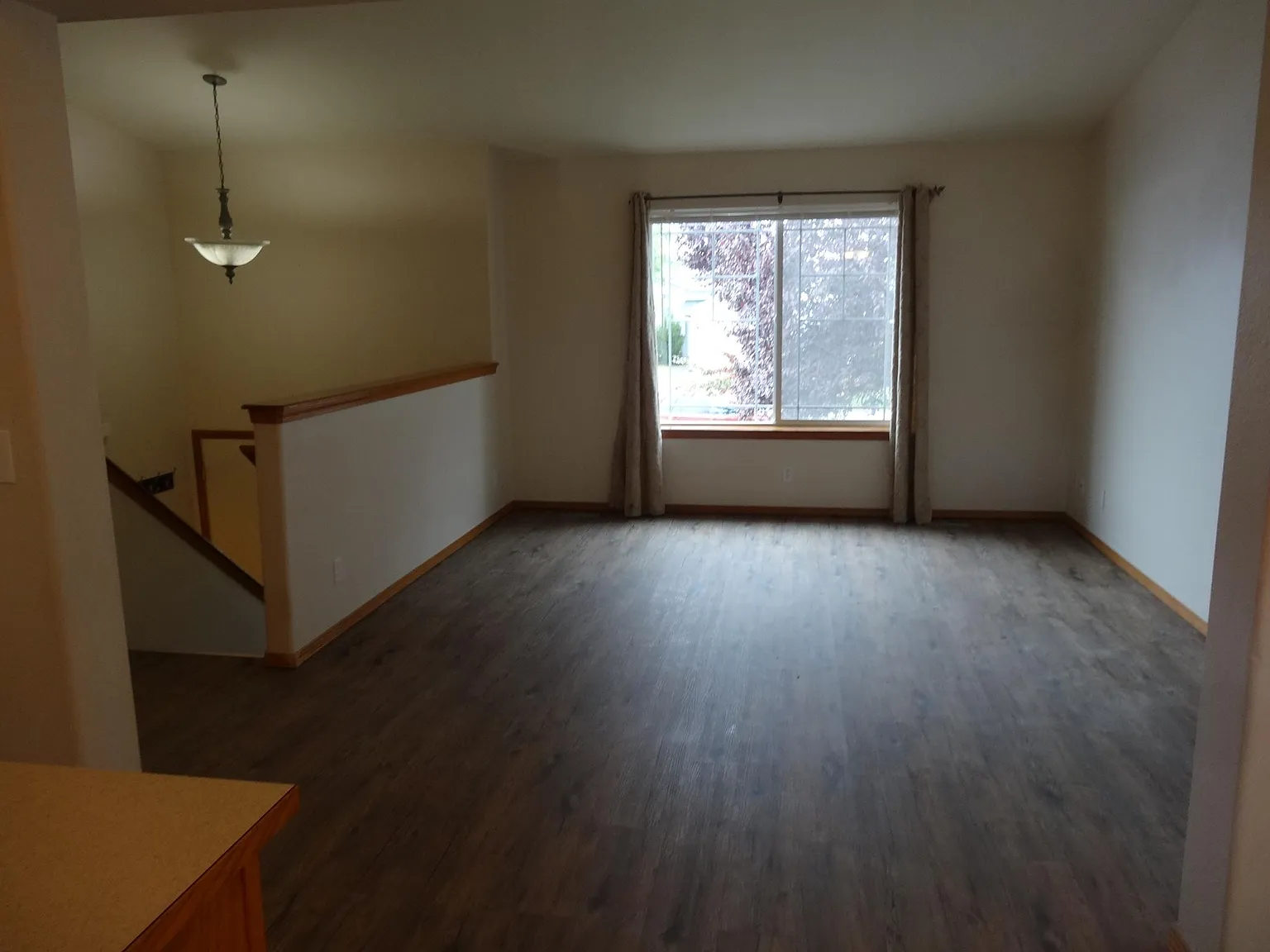 940 W Harvest Moon Ave — Photo 4