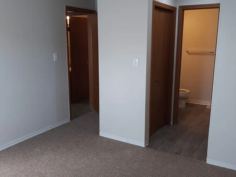 Victoria Inn Apts — Photo 14