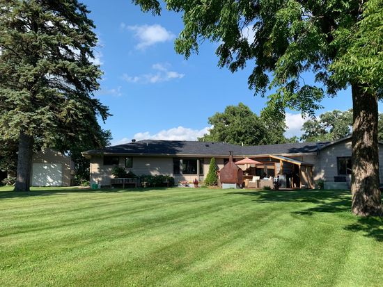 305 E Bowman St Battle Lake Mn 56515 Zillow