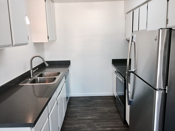 215 Grove Acre Ave APT 29