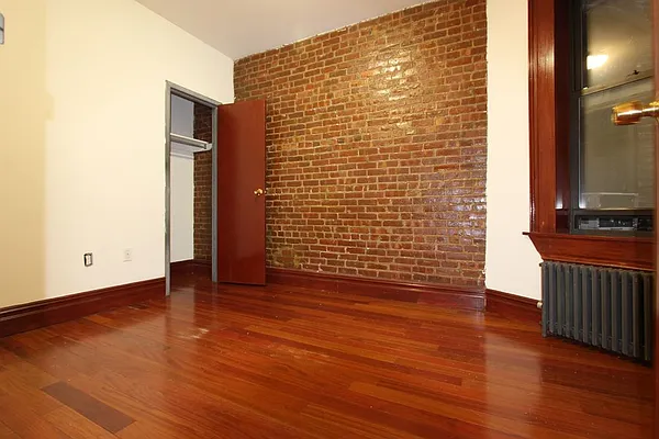 Rented by Dynamik Realty | media 24