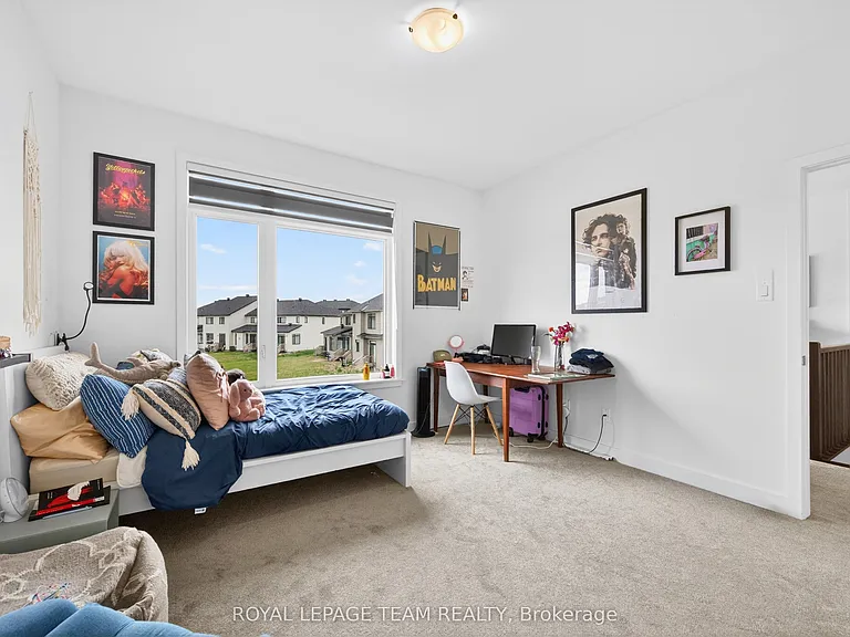 160 Highgarden Ter — Photo 20