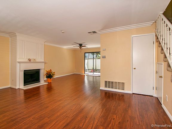 3rd image of 633 13th St Unit 41