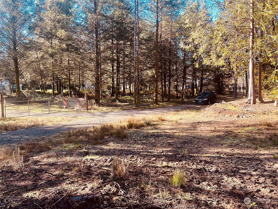 2nd image of 35969 Stackpole Road