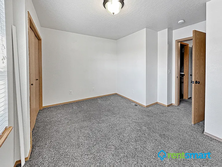 2201 Railroad St W #202 — Photo 14