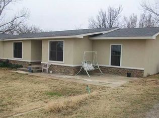 22118 Jean Amerson Dr, Tecumseh, OK 74873