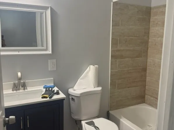 132 S 8th St #2R, Allentown, PA 18101