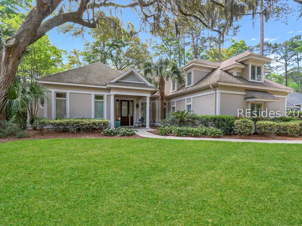 12 Retreat Ln, Hilton Head Island, SC 29928