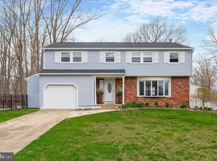 1649 Red Oak Rd, Williamstown, NJ 08094