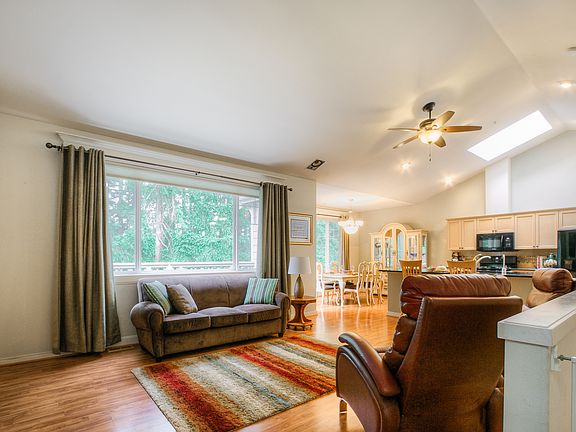 2nd image of 4125 248th Ct SE #43