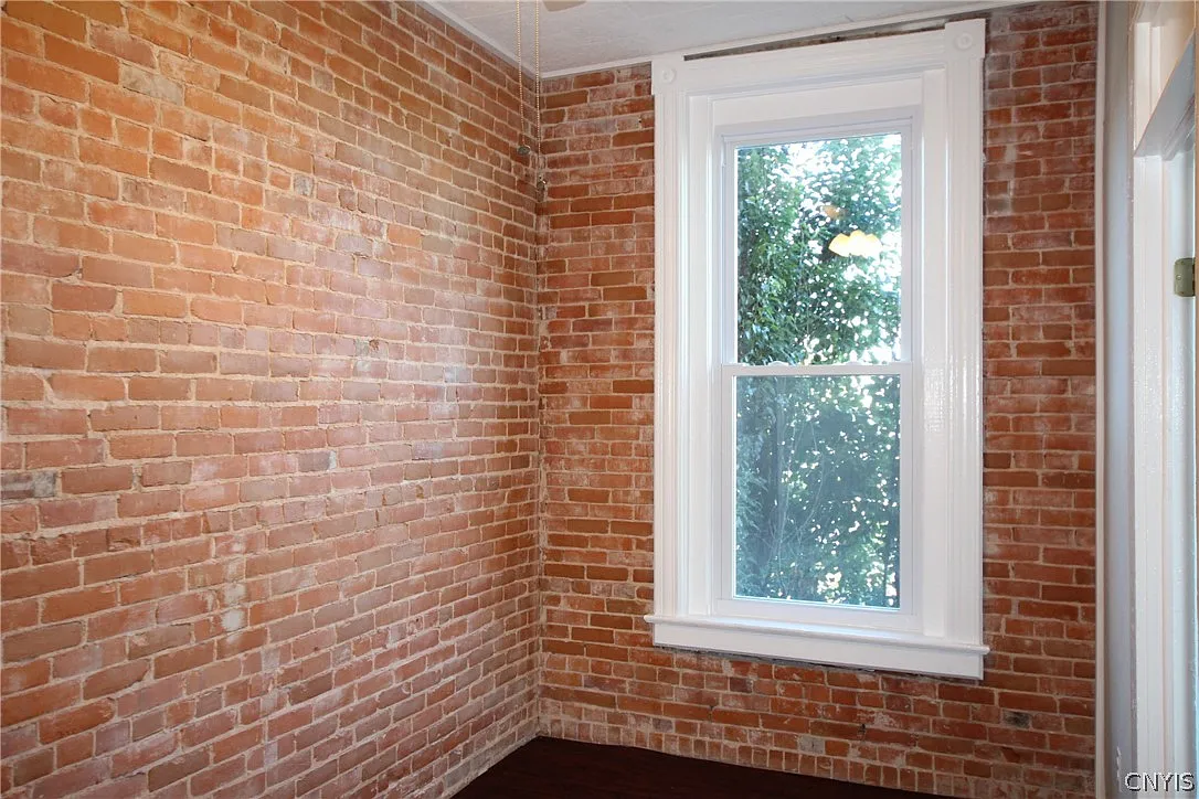 2 bed, 1.0 bath, 800 sqft, $1,100 — Photo 4