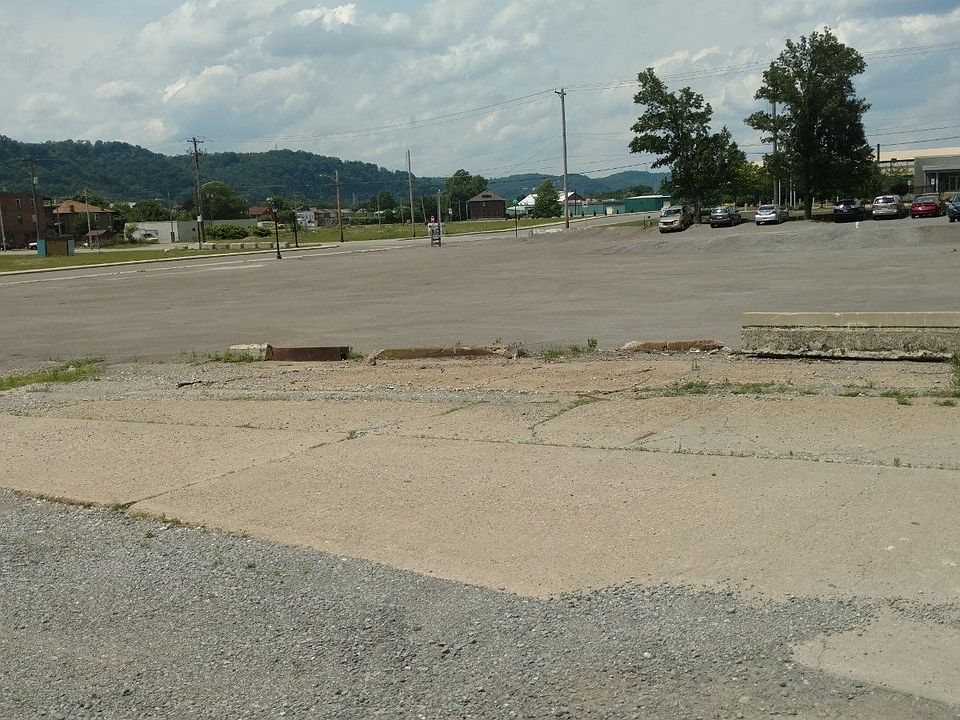 2nd image of 338 14th St