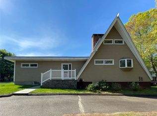 1 Clifton St, Old Lyme, CT 06371