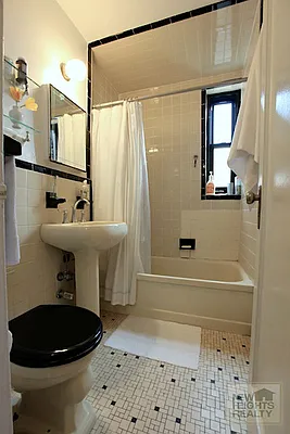 Sold by New Heights Realty | media 8