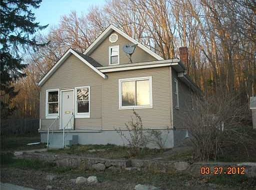 1st image of 3 Fenwood Ave
