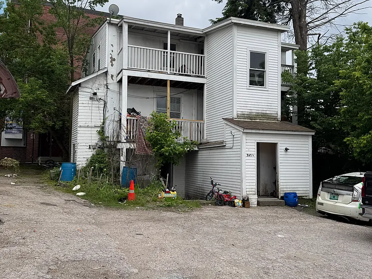 169 North St #B — Photo 8