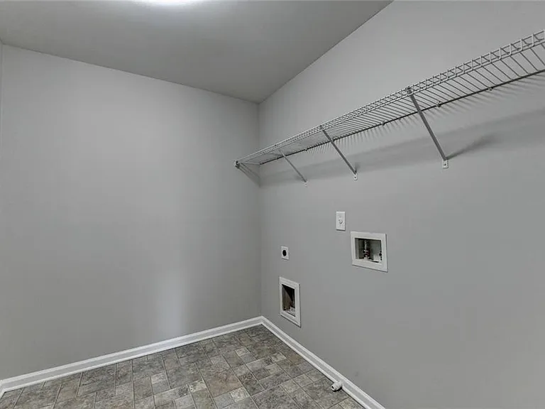 4805 Shelbourne Dr — Photo 70