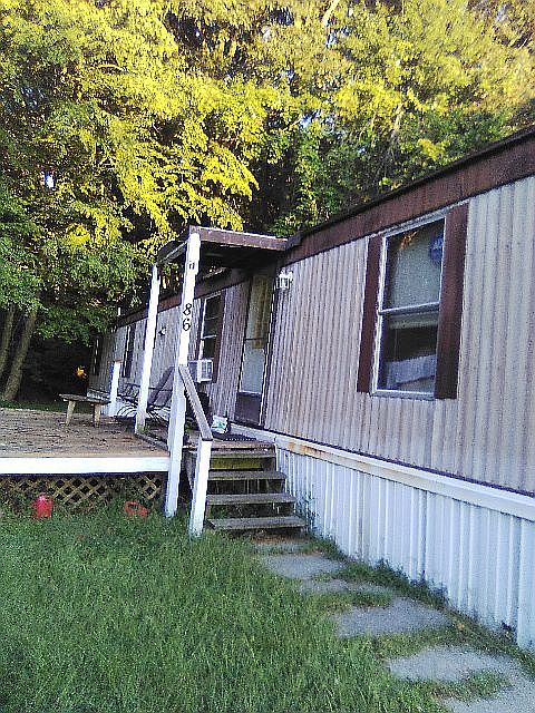 2nd image of 86 Mount Lookout Trl