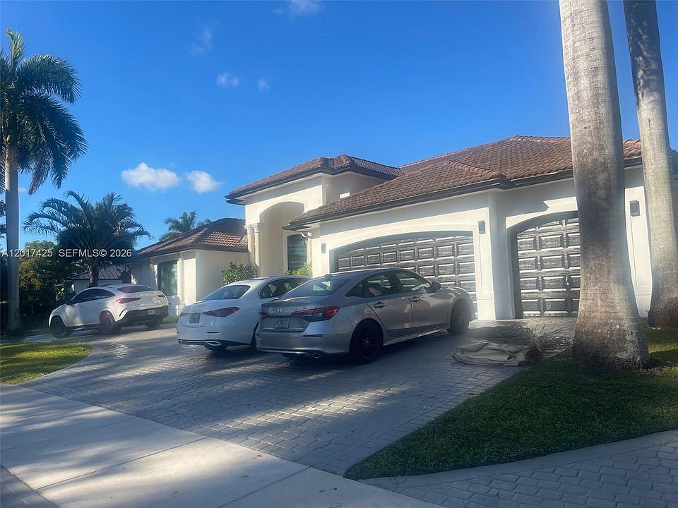 1st image of 8775 SW 164th St #1
