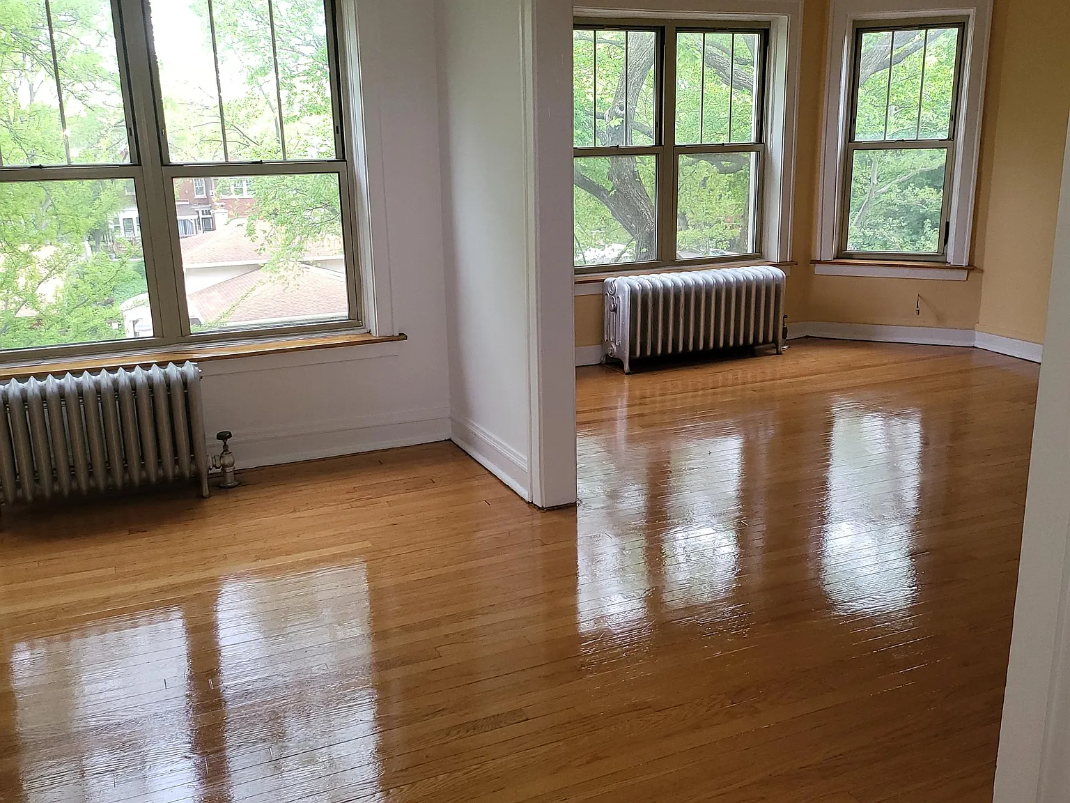 Astoria Properties LLC - CR - 3C-1728 — Photo 2