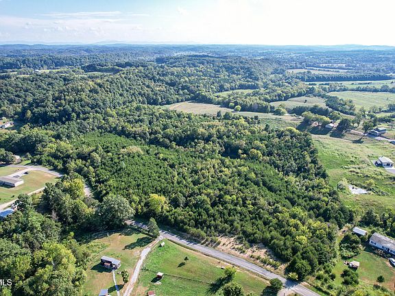 5th image of Ted Weems Rd
