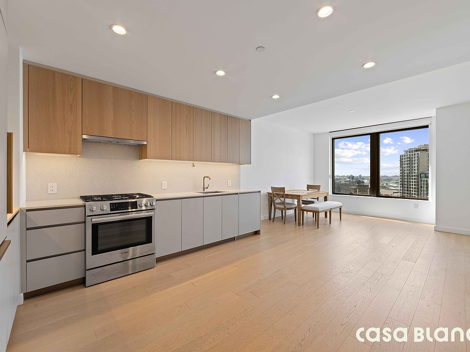 1st image of 3 Court Sq #1810