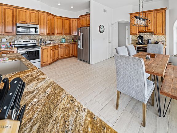 5th image of 3344 Candlewood Dr