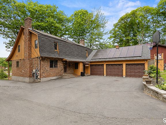 2nd image of 15 Averyll Avenue